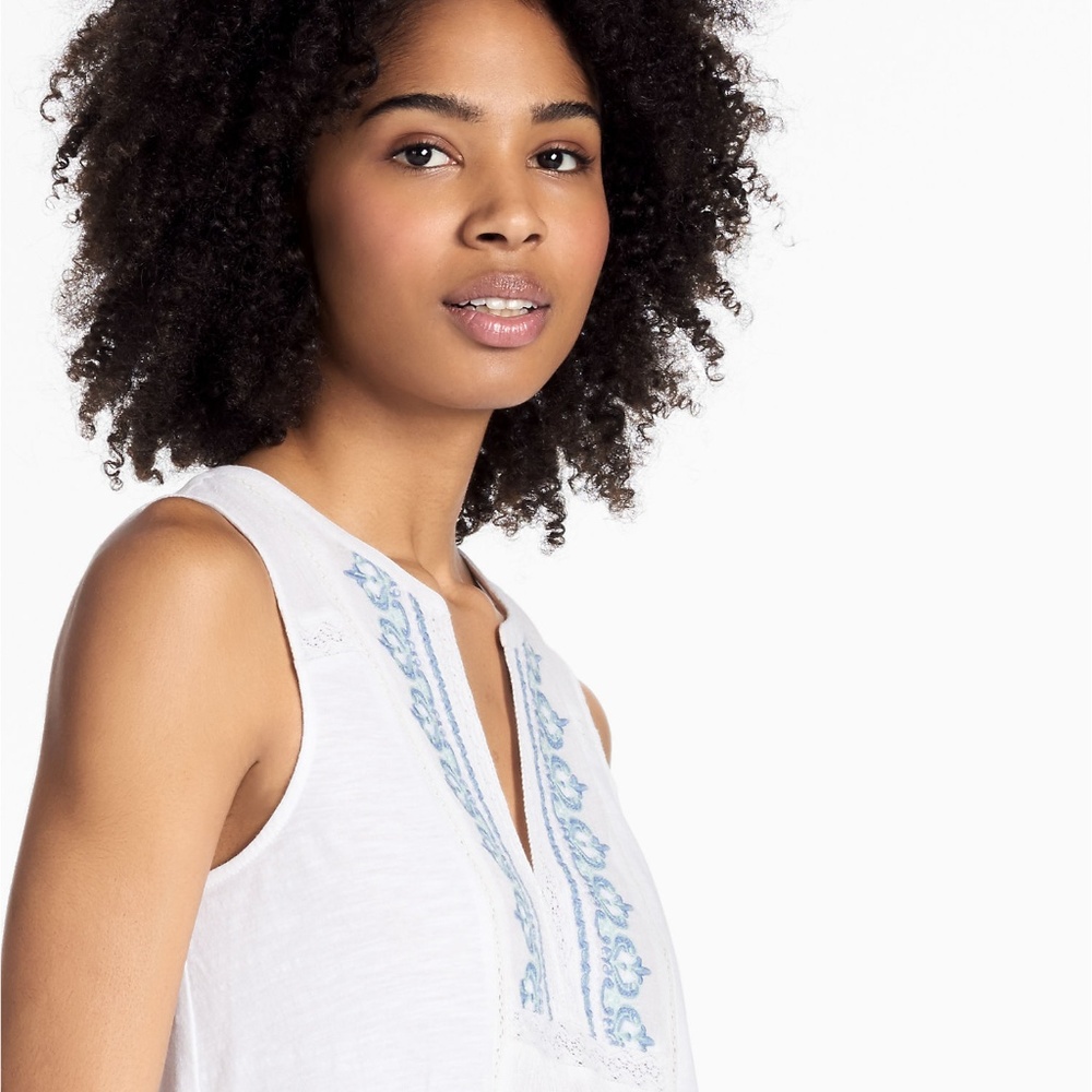 LUCKY BRAND Embroidered Pintuck Tank